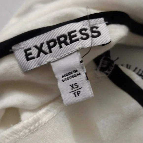 Express Tank Top XS - Picture 6 of 6